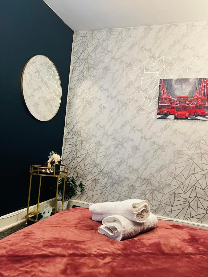 2-Bedroom Plus Living Room Flats Near Edgware Road London Eksteriør bilde