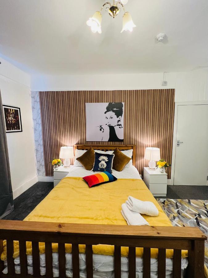 2-Bedroom Plus Living Room Flats Near Edgware Road London Eksteriør bilde